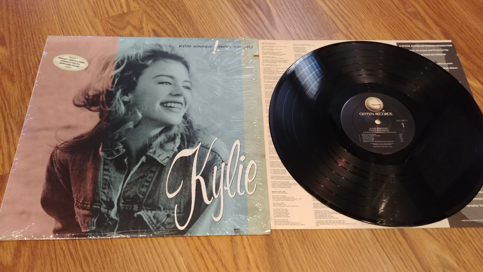 Kylie Minogue, Enjoy Yourself / Vinyl 