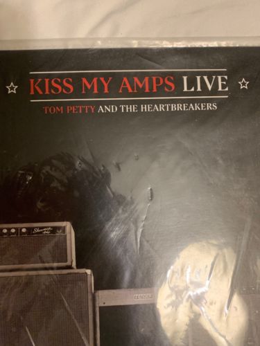 Kiss My Amps Live Download